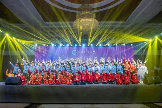 热烈祝贺2019年12月星之梦成功举办了舞蹈、口才教学成果汇报